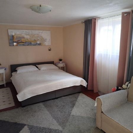 Apartman Tihana Crikvenica Exterior foto